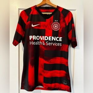 Portland Thorns Nike 2019 home jersey NWSL Men’s Medium